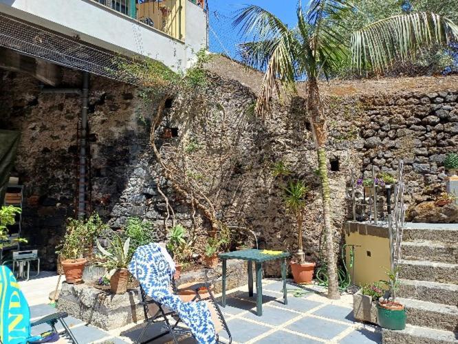 La Rosa Dell'Etna Apartment Acireale Luaran gambar
