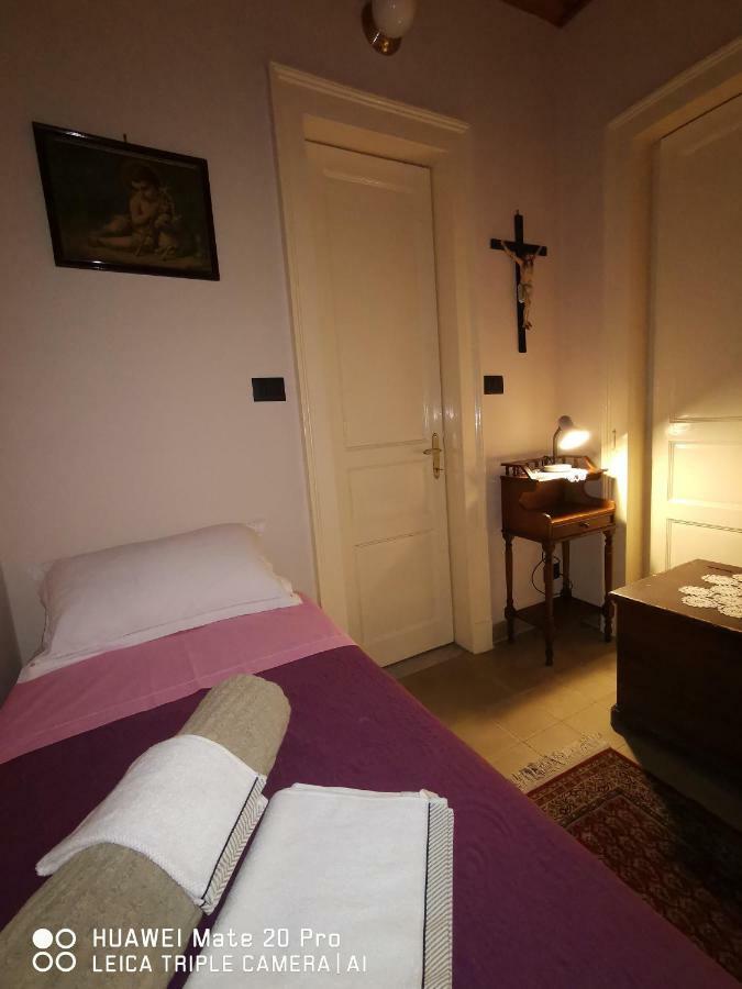 La Rosa Dell'Etna Apartment Acireale Luaran gambar